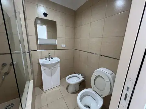 HERMOSO DEPTO EN VENTA, LANUS ESTE, MUY LUMINOSO