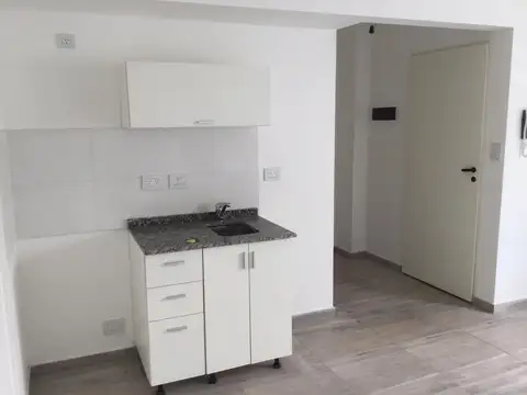 MONOAMBIENTE BANFIELD 3 CDRAS.DE ESTACIÓN