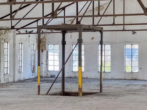 Galpon en Venta en Abasto, USD 1.300.000