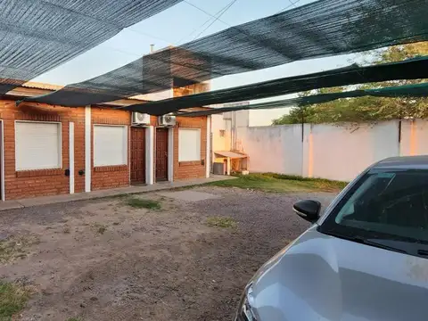 Oficina 16 ambientes con 16 baños