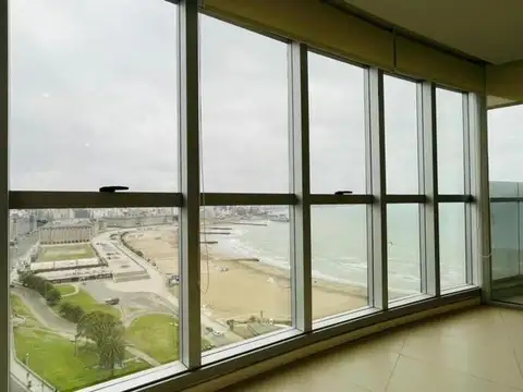 Departamento en Venta con 2 cocheras