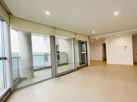 Departamento 4 ambientes con 4 baños