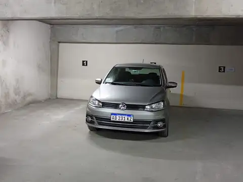 Cochera en Venta en Luis Agote, Rosario