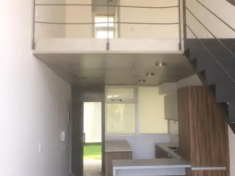 Departamento en Alquiler en Fisherton, $ 620.000