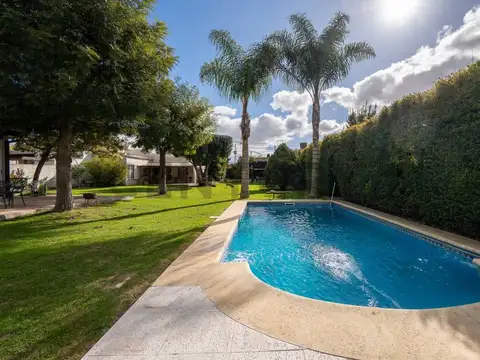 Casa en venta en Villa Elisa