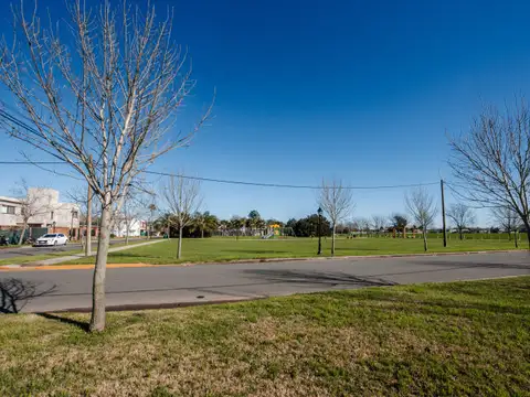 Terreno en Venta 26,08  mts Fondo