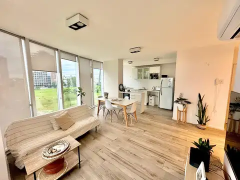 DEPARTAMENTO AMOBLADO EN ALQUILER AMARRAS CENTER 2