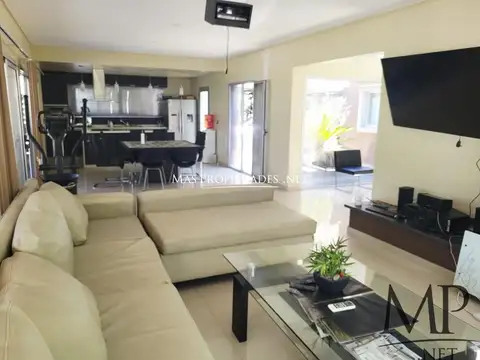 Casa en Venta al Noreste