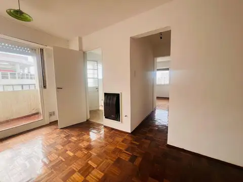 Departamento en 4 y 49