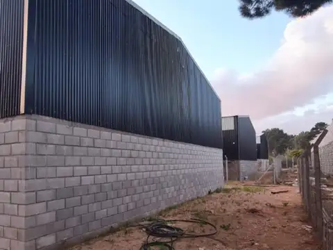Edificio Comercial en venta - Galpón - Pinamar