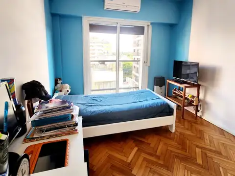 Departamento en venta en Olivos Vias/Rio