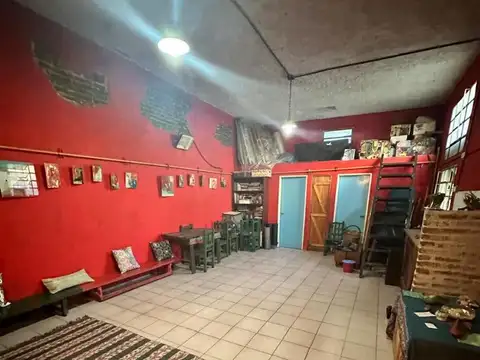 Casa en venta/salón en Ituzaingó Norte. Ideal Emprendimiento