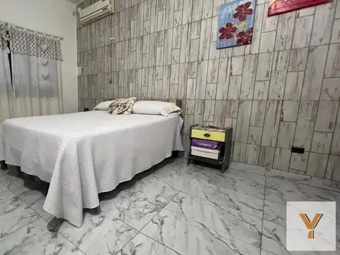 Casa 5 ambientes con 2 baños