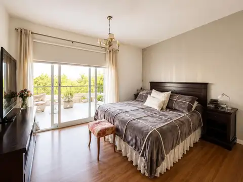 CASA EN VENTA BARRIO PRIVADO MALIBU APTO CREDITO