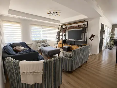 Casa en Venta en Guernica, USD 290.000
