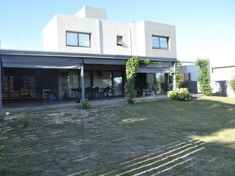 ¡Venta! Hermosa Casa en La Morada - Villa Allende ¡Con Escritura!