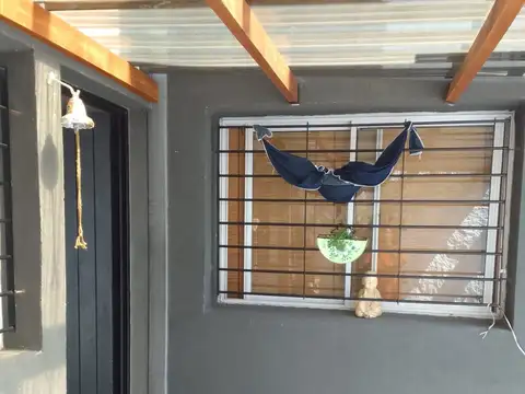 Depto Tipo Casa en Venta con 2 cocheras