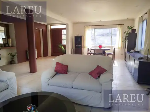 Casa en Venta en Bermudas, USD 210.000