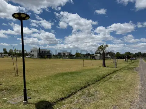 Lote en Barrio Ribera, City Bell-685 m2