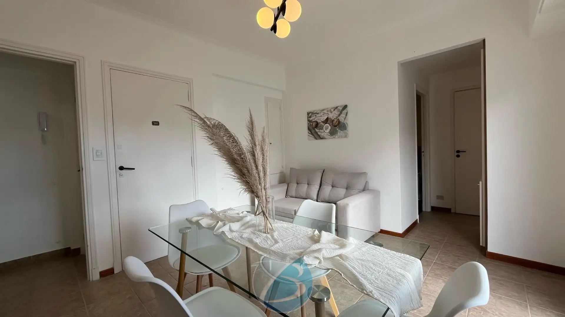 Depto 3 amb, 56m² con balcón terraza — Centro