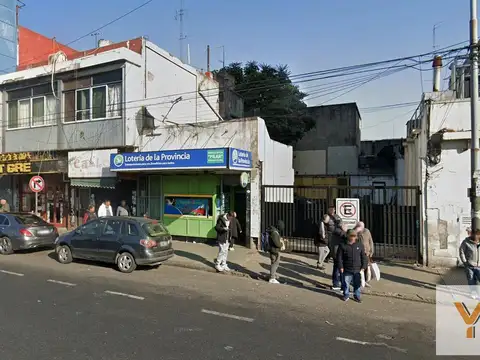 Avenida General Paz e/ Avenida Rivadavia y Coronel Ramón L. Falcón