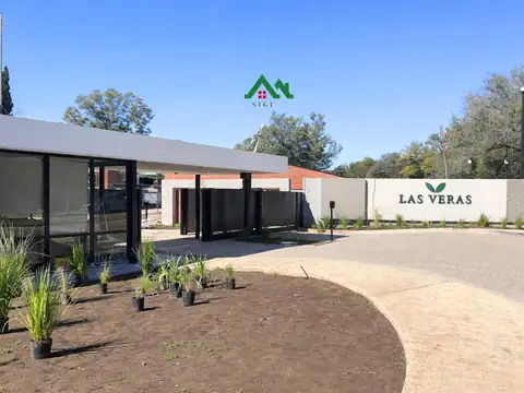Dúplex en venta en housing Las Veras – 2 o 3 dorm con seg y amenities en Valle Escondido