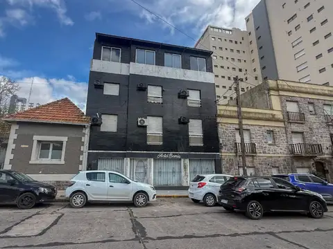 VENTA HOTEL 30 HAB - A METROS DEL MAR - LA PERLA