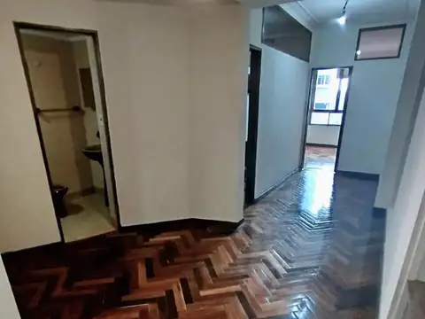 Oficina en Alquiler en Retiro, $ 400.000