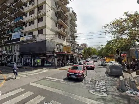 VENTA LOCAL COMERCIAL- LINIERS -  CON  DEPOSITO