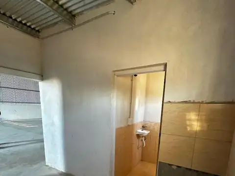 Galpon en Alquiler en Alvear, USD 1.400