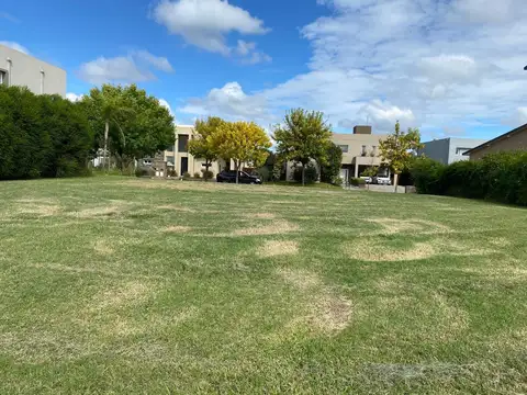Terreno en Venta en El Cantón - Barrio Islas, USD 165.000