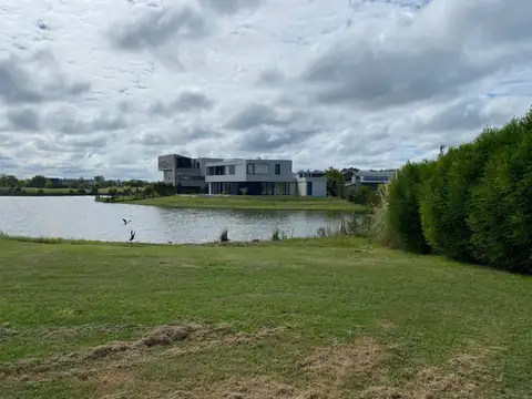 Lote venta a la laguna  en el Barrio cerrado El Canton, Islas, Escobar