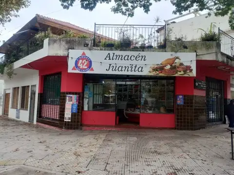 CASA EN LOTE PROPIO CON DOS LOCALES, Battle y Ordoñez 6300 - Villa Lugano