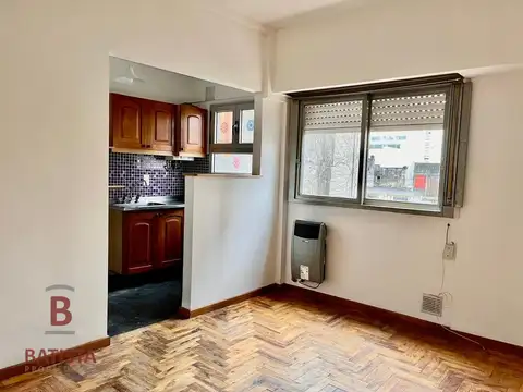 Calle 5 e/ 47 y 48 700