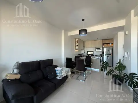 Departamento dos ambientes en Lomas de Zamora con cochera - apto credito