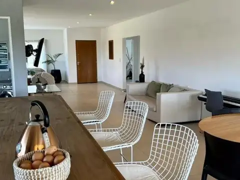 Casa en Alquiler de 3 dormitorios