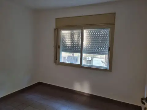 Departamento en Alquiler en Campana, $ 600.000