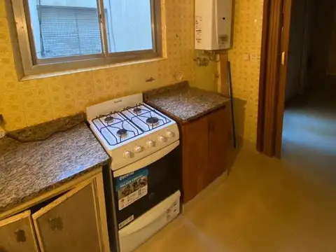 Departamento en Alquiler en Flores, $ 700.000