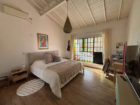 Casa 6 ambientes con 3 baños