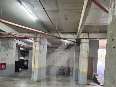 Cochera en Venta Cubierta