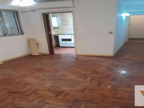Avenida Juan Bautista Alberdi 5700