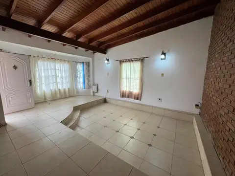 Casa en Alquiler de 2 dormitorios