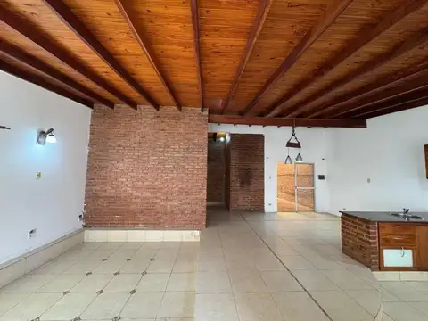 Acacias 100