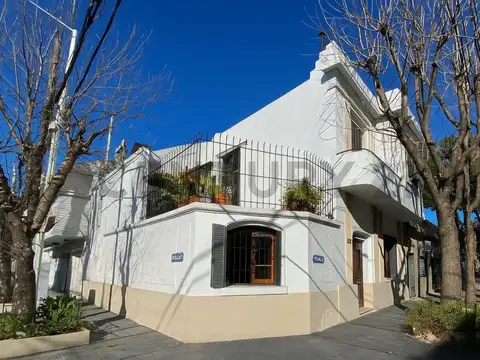 Casa en venta en Crucecita, Avellaneda.