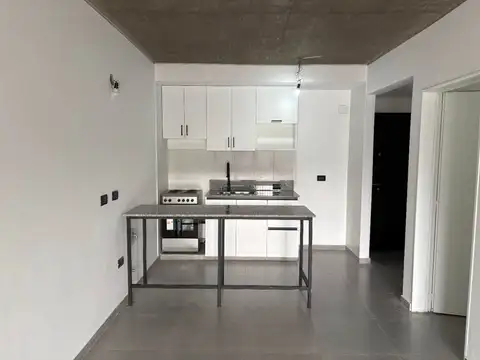 VENTA MONOAMBIENTE FLORESTA