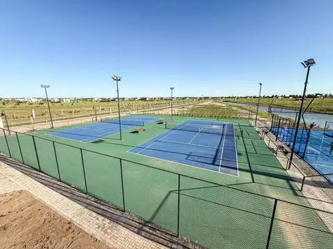 Terreno en Venta en Funes, USD 80.000