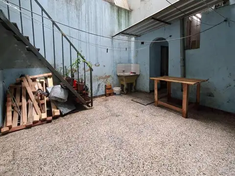 Departamento 26 ambientes con 6 baños