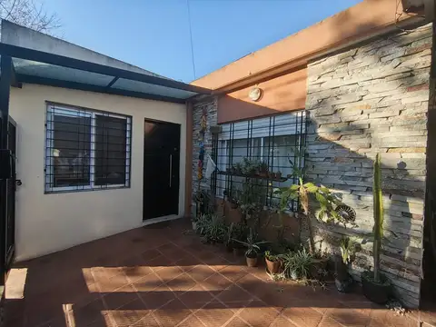 Venta Casa 4 Ambientes en Hudson Berazategui
