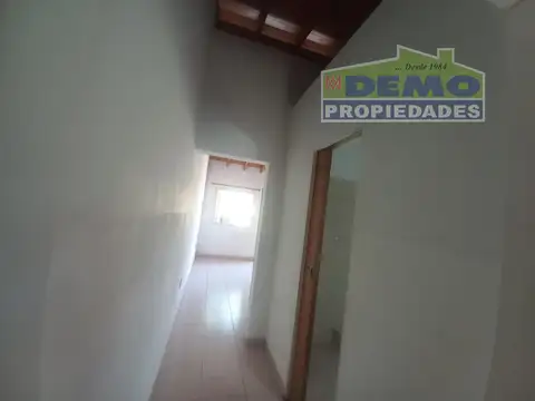 Departamento en Alquiler en Pablo Nogues, $ 450.000