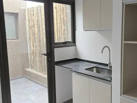 Casa 6 ambientes con 3 baños